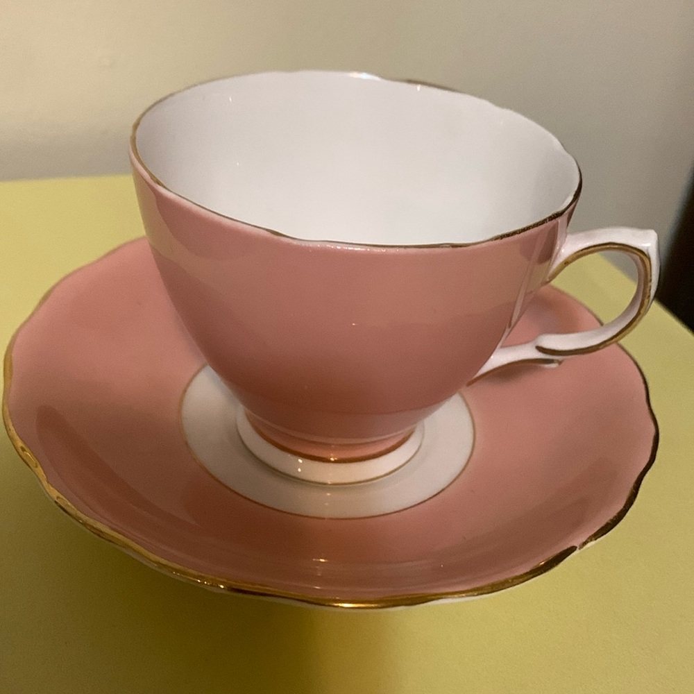 Vintage Colclough bone china cup and saucer collectible*13